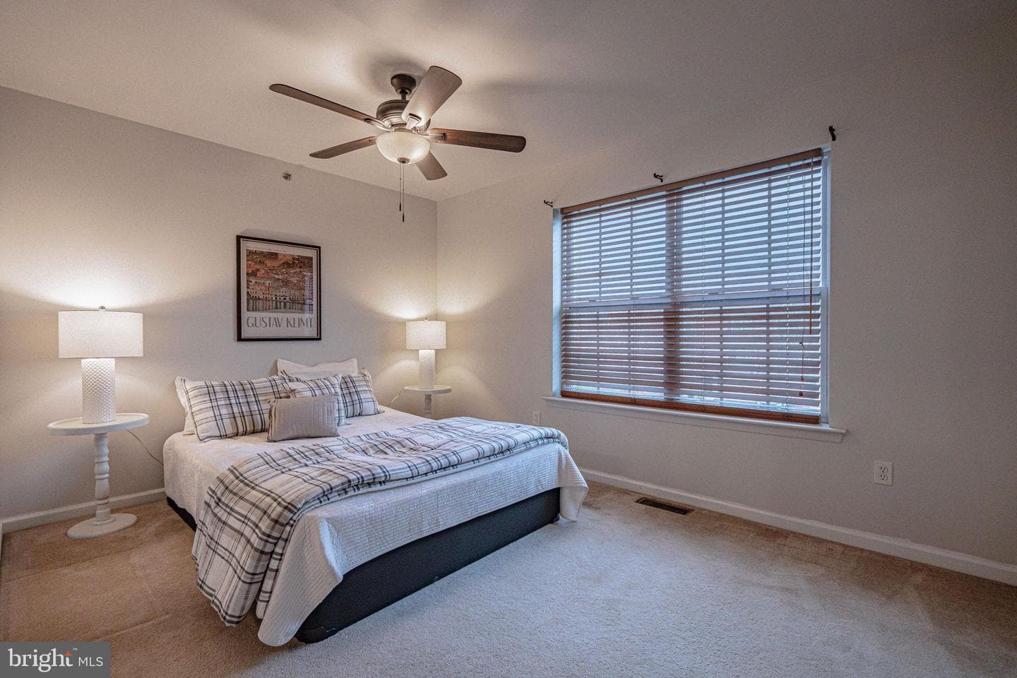 7230 Pioneer Drive photo 25