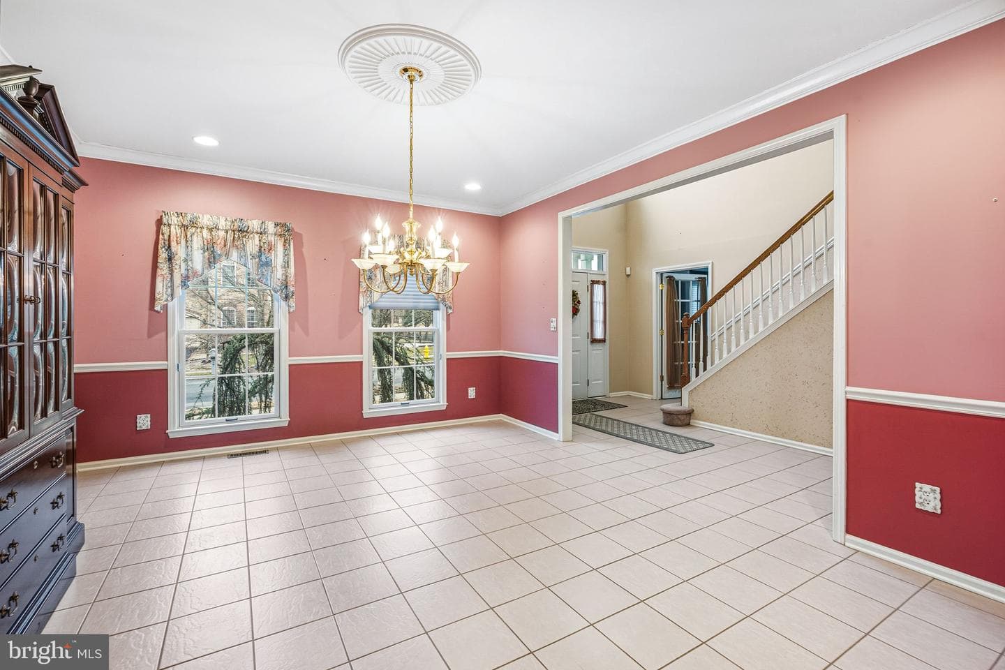 4698 Berwyn Lane photo 3