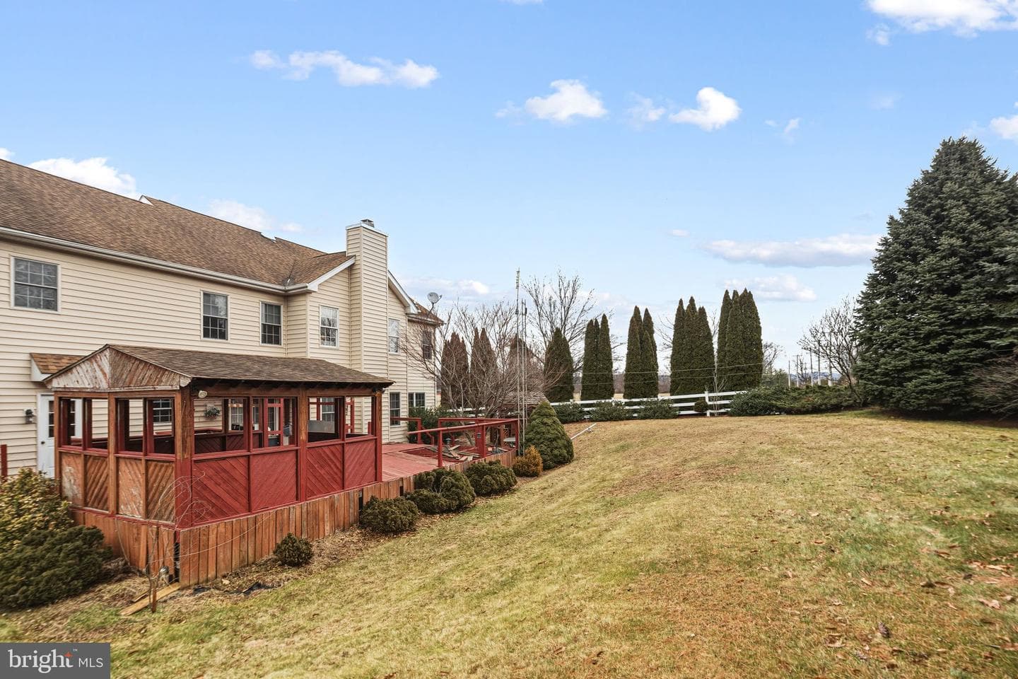 4698 Berwyn Lane photo 46