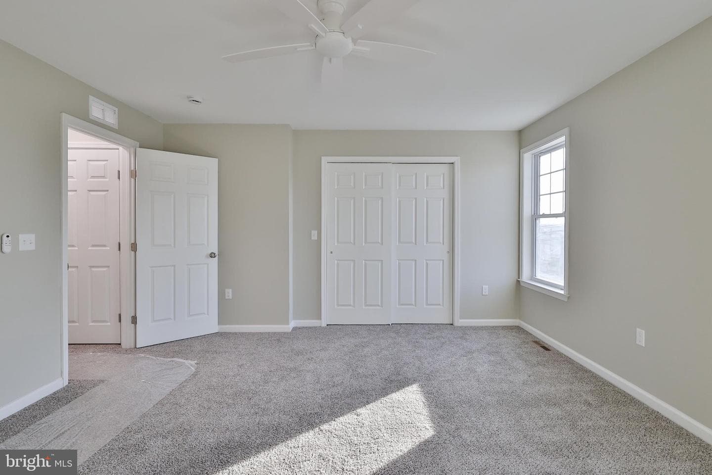 903 N Graham Street photo 35