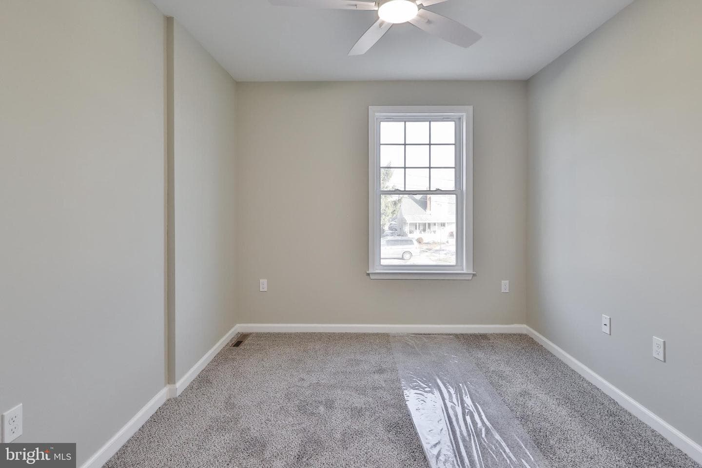 903 N Graham Street photo 49