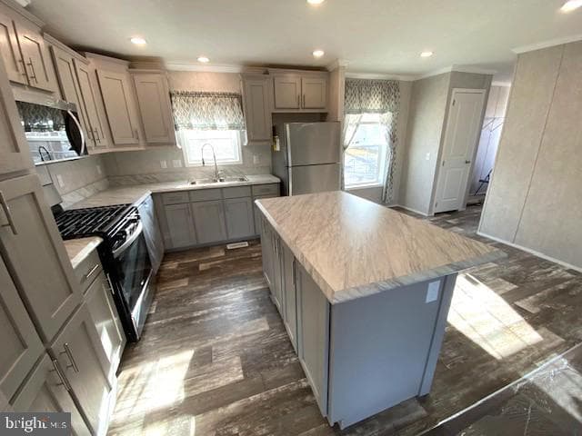 10104 Fernwood Lane photo 3