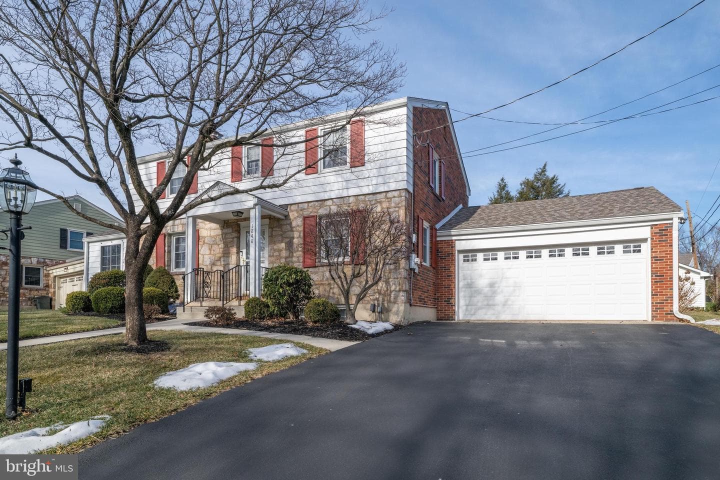 1848 Ridgelawn Avenue photo 1