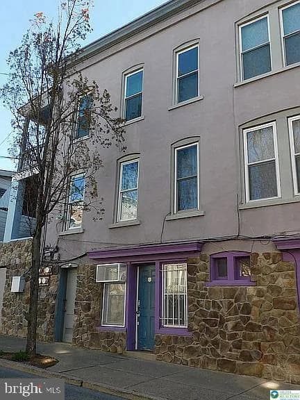 1225 W Walnut photo 32