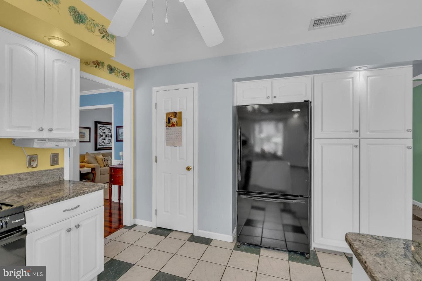 2593 Halleck Drive photo 31