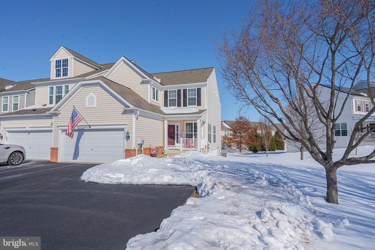 8542 Mayfair Court
