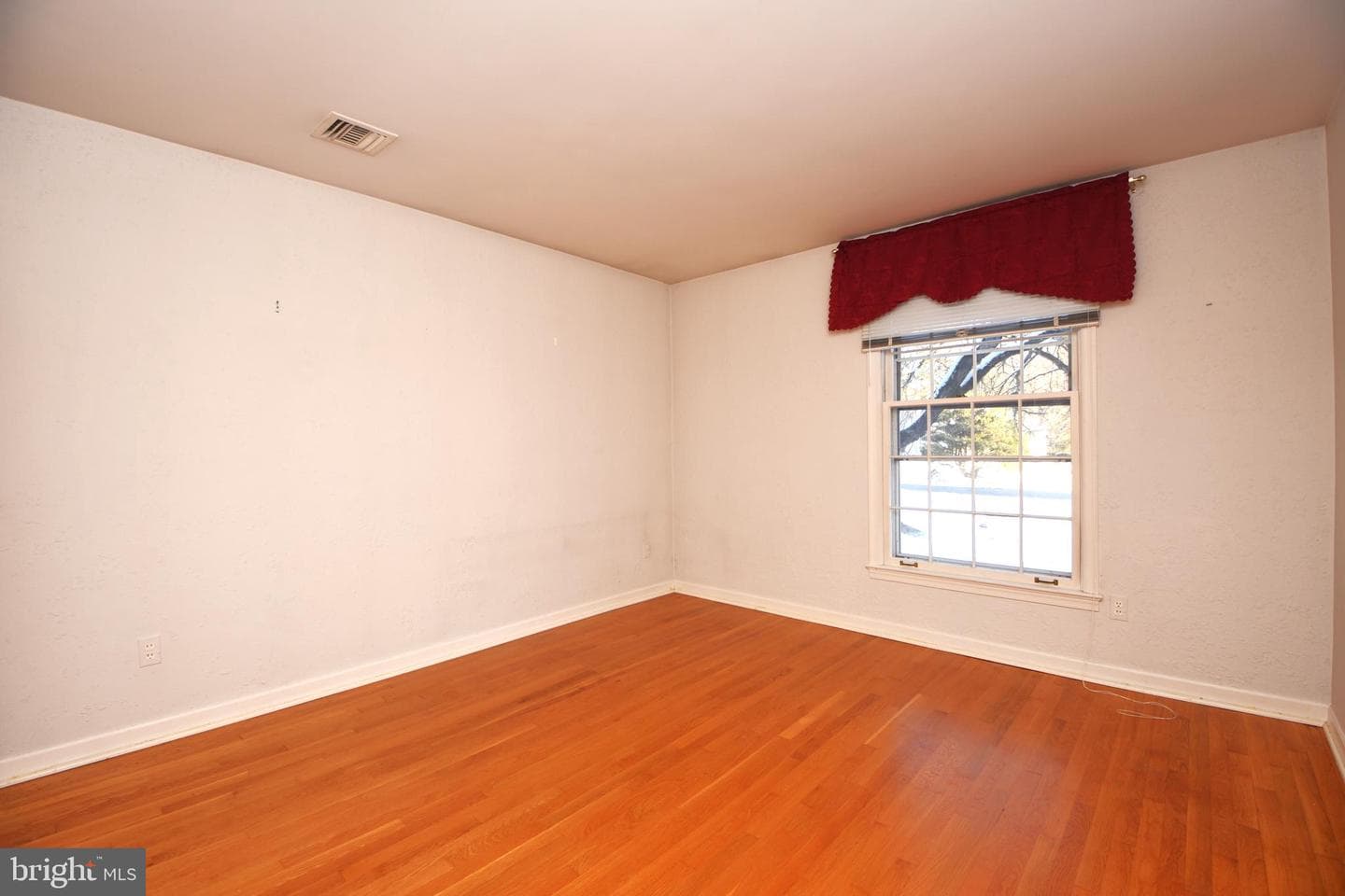1850 Briarcliff Terrace photo 26