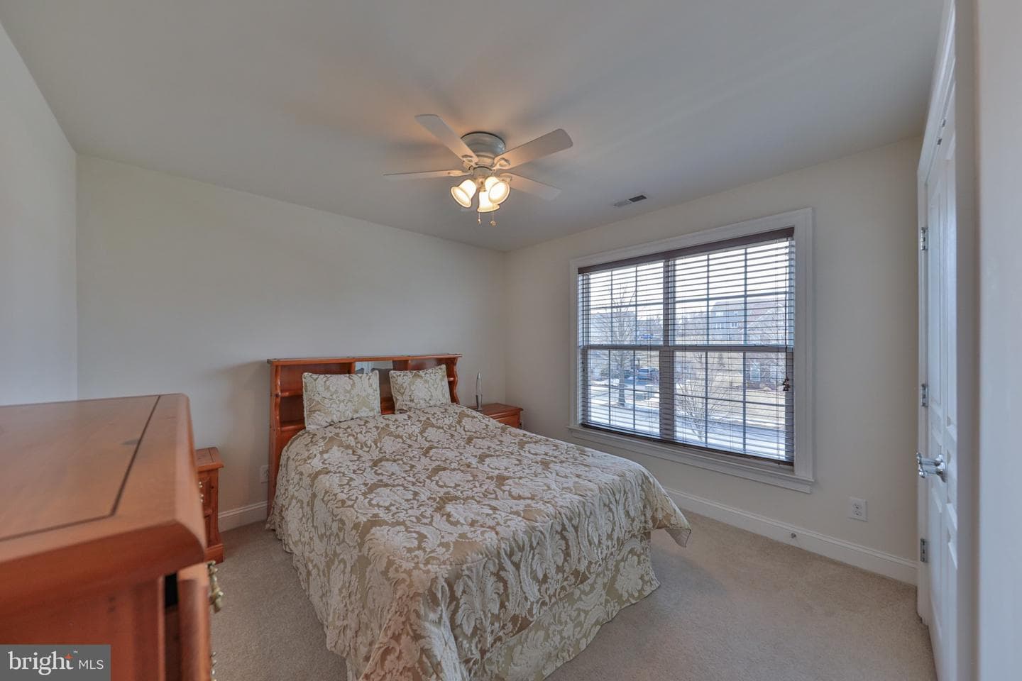 1919 Pembrooke Drive photo 37