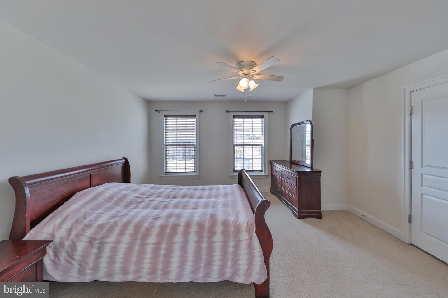 1919 Pembrooke Drive photo 45