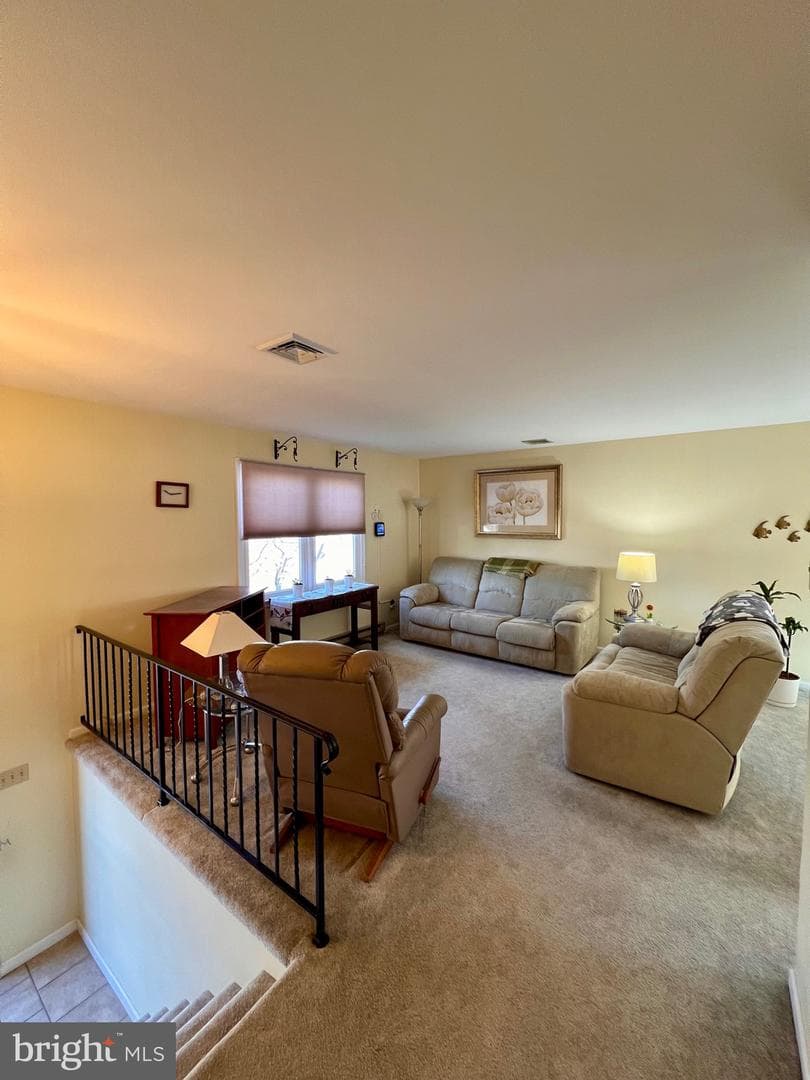 806 E Paoli Street photo 4