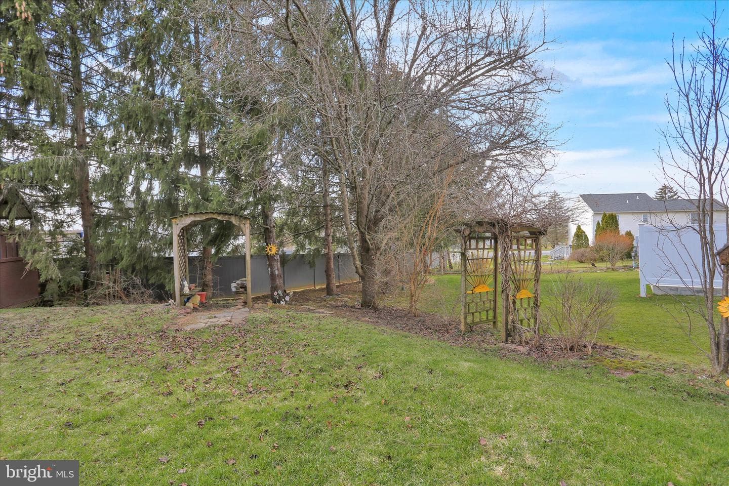 1560 Pinewind Drive photo 50