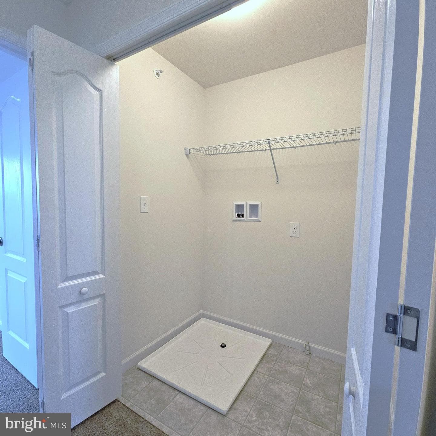 625 Fountain View Circle photo 16