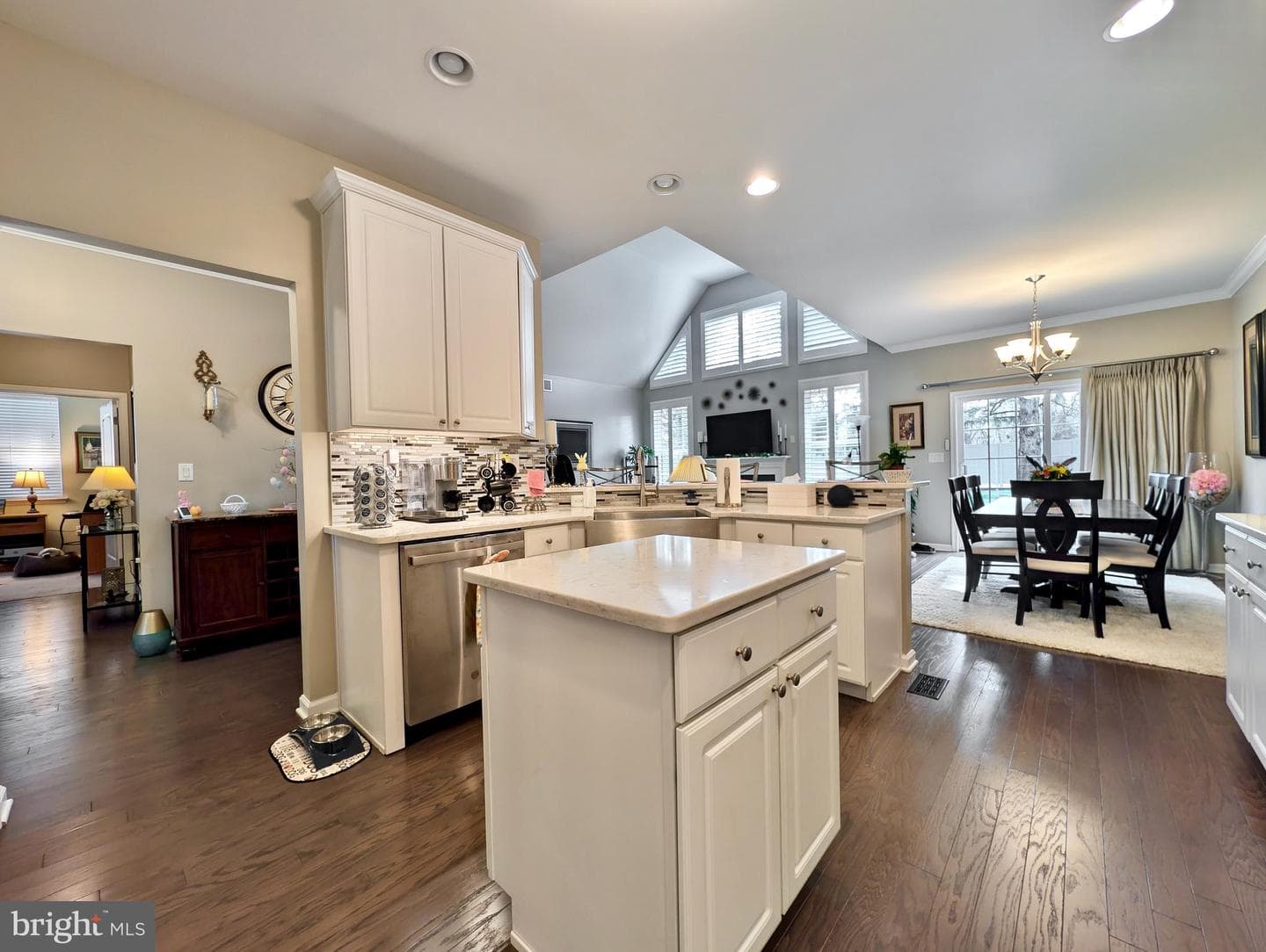 3519 Daylily Drive photo 14