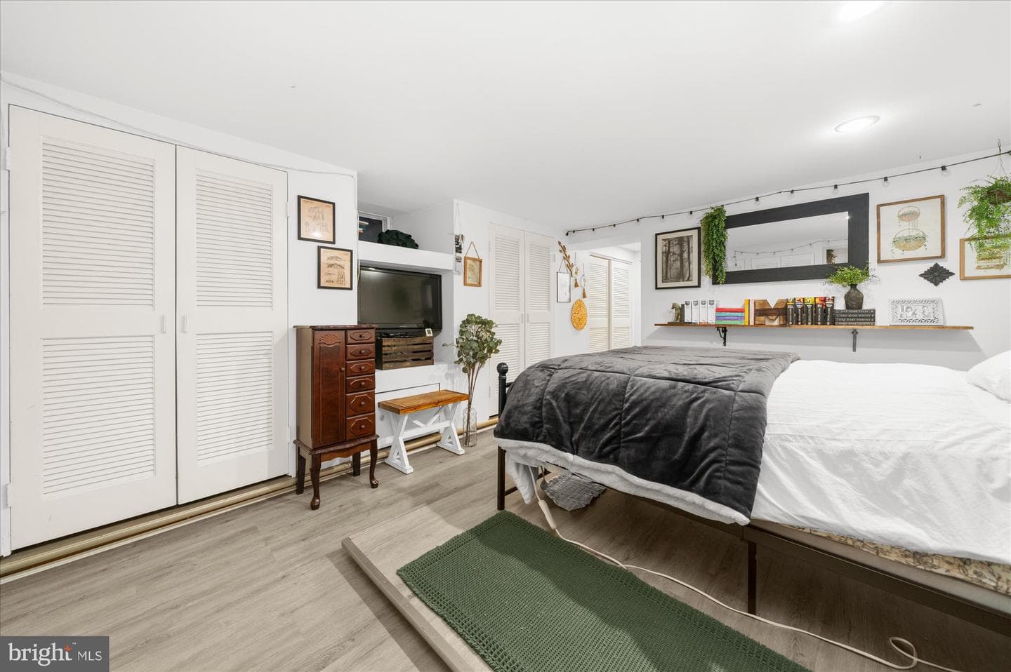 2227 Gordon Street #1 photo 18