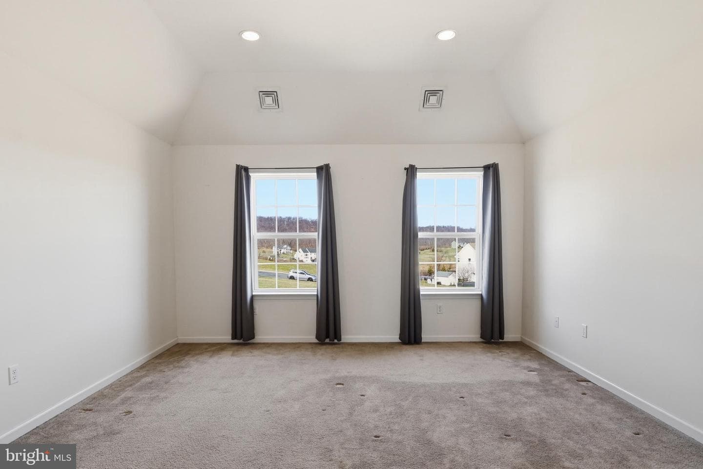6520 Granville Road photo 28