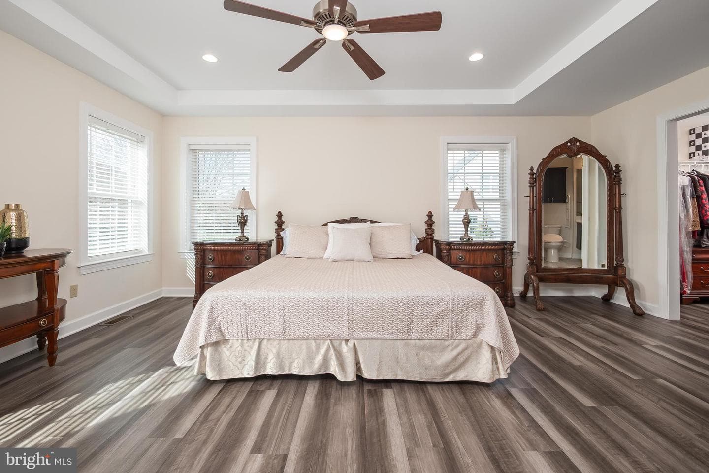 3350 Bay Hill Dr N photo 33