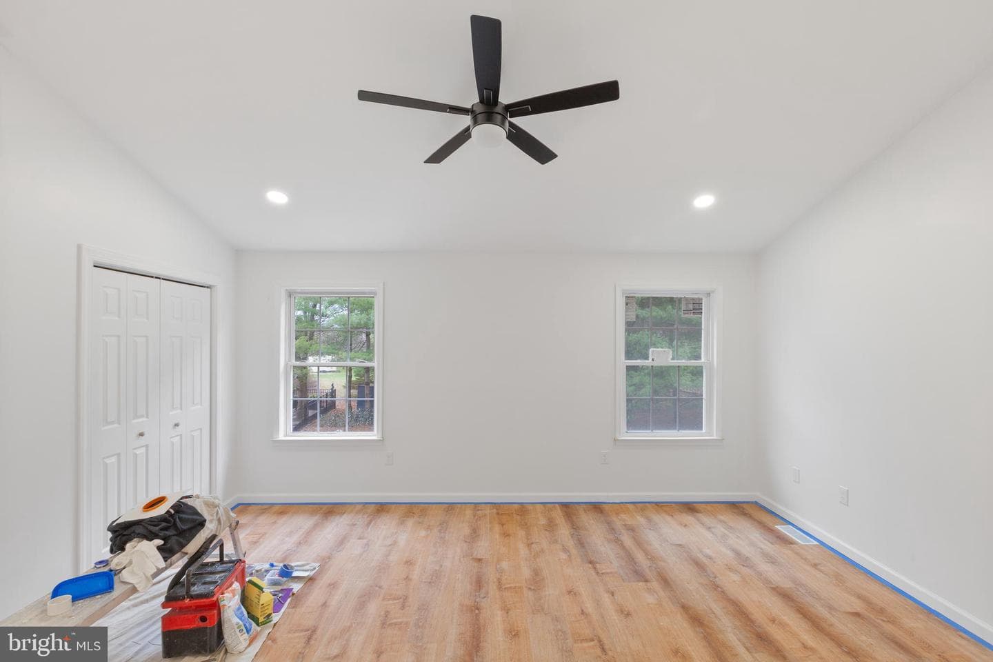 8014 Heritage Drive photo 32