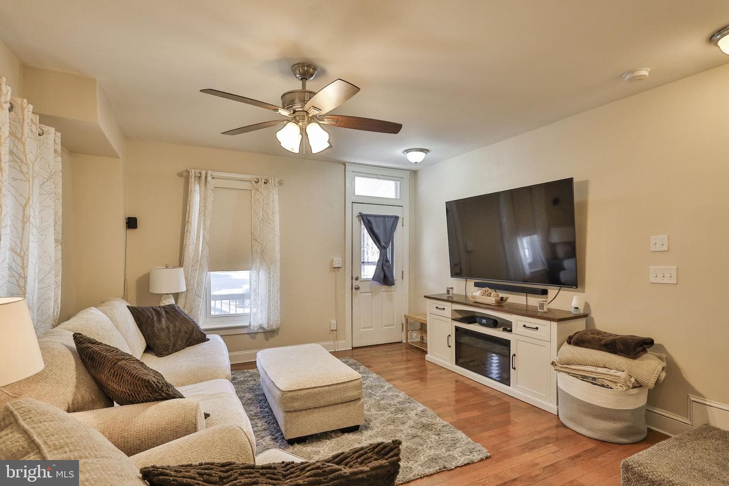 518 Ridge Street photo 5