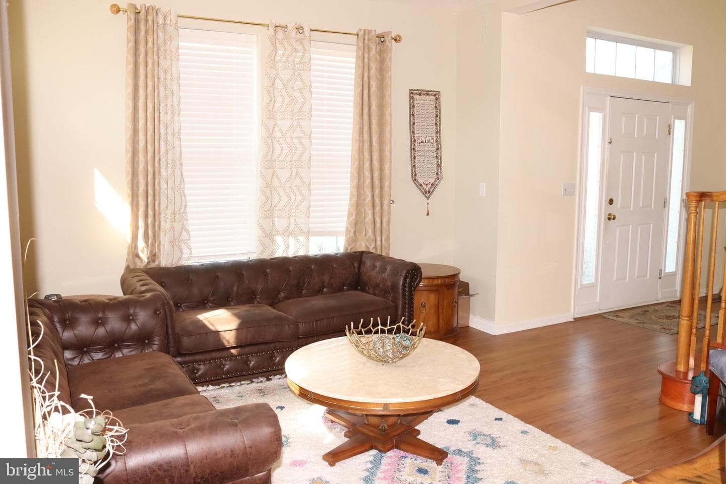 1035 Jervin Drive photo 6