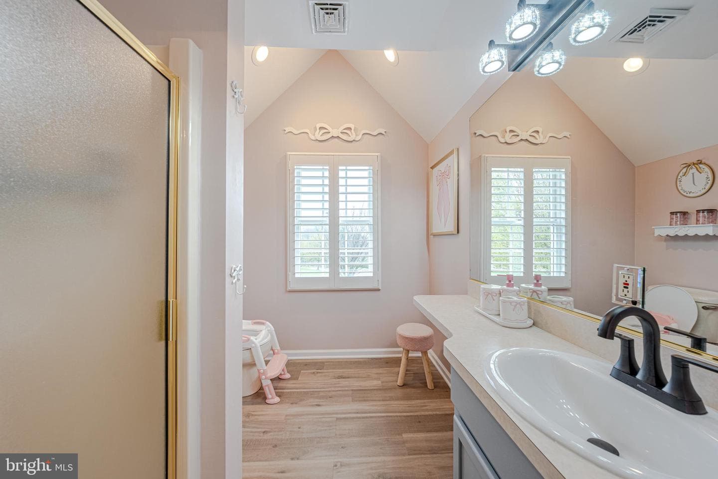 7637 Longwood Drive photo 48