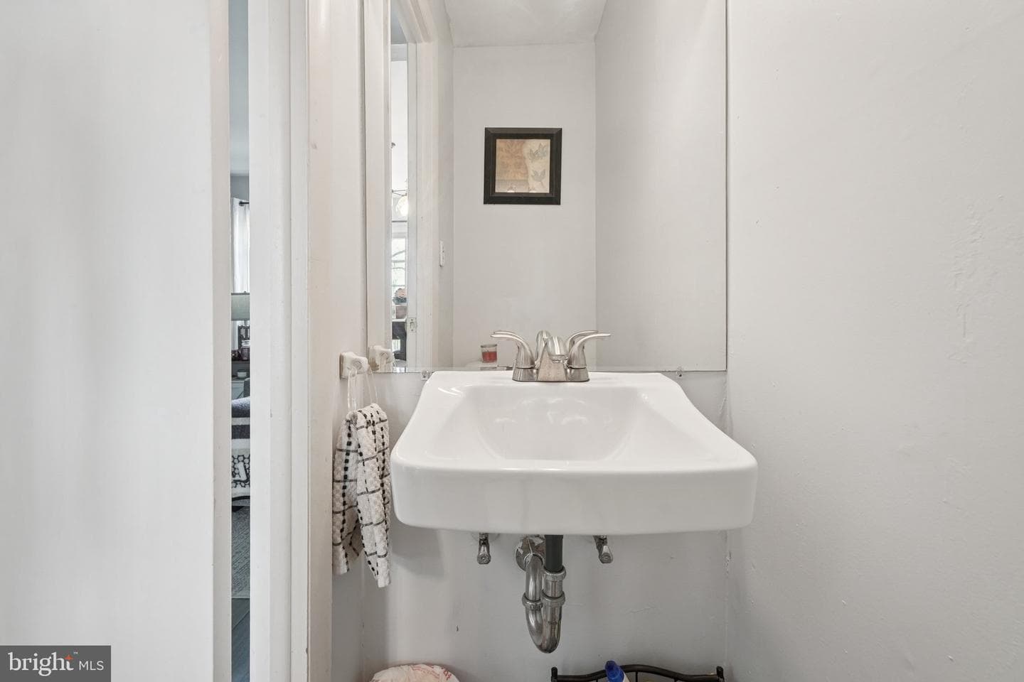 5626 Greens Drive photo 18