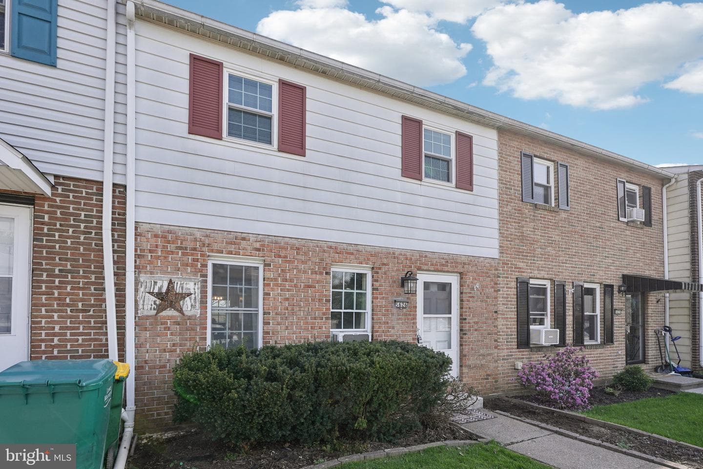 5626 Greens Drive photo 2