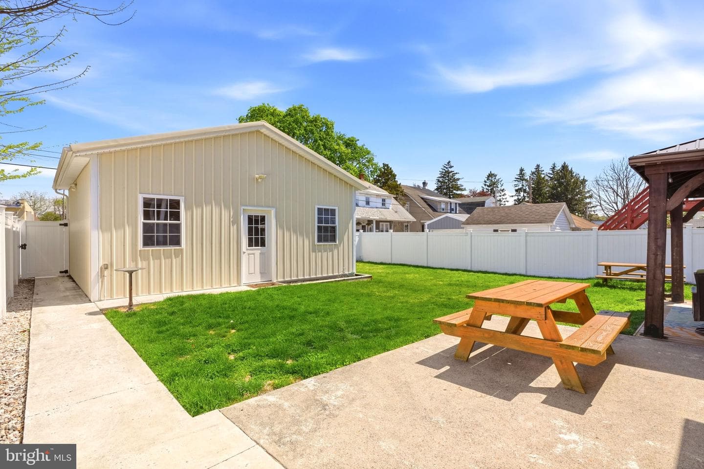 901 N Wahneta Street photo 58