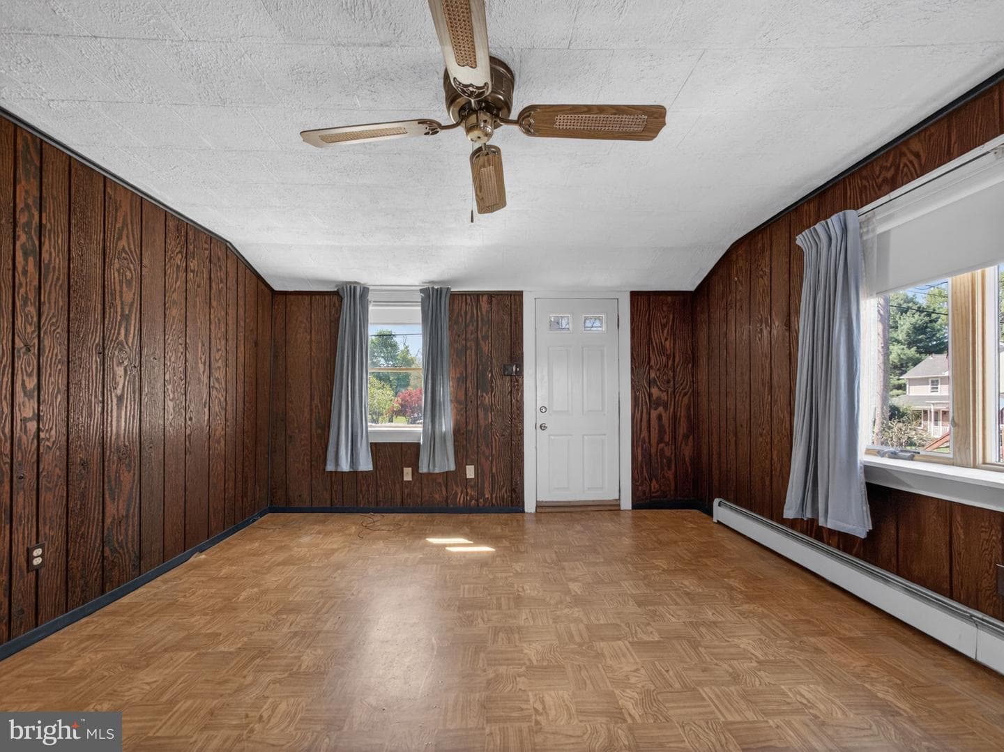 8275 Mertztown Road photo 25