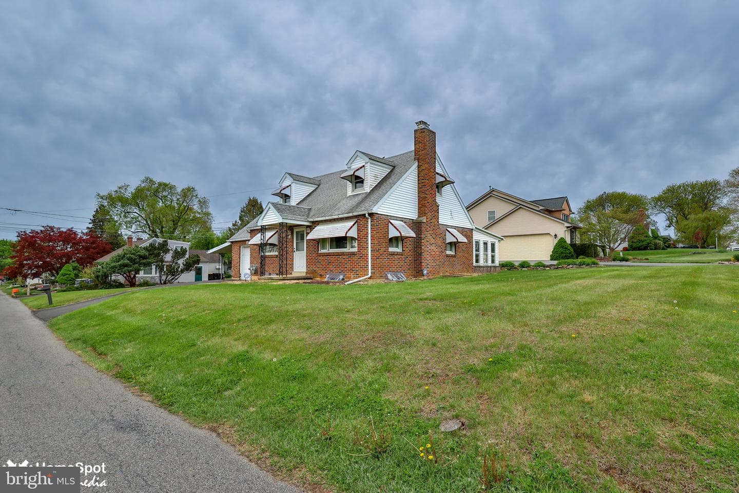 34 N 38th Street photo 7