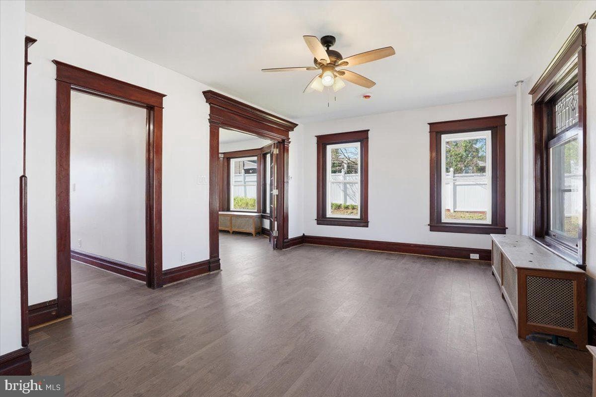 3756 W Walnut Street photo 17