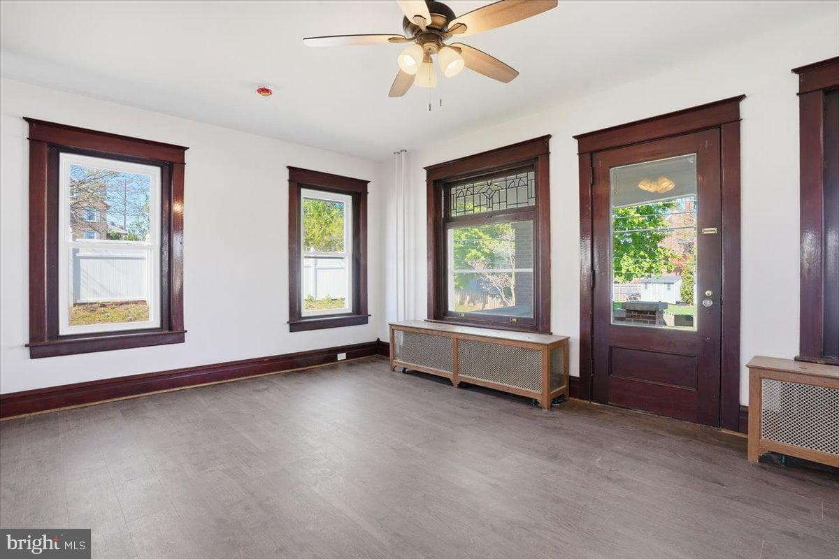 3756 W Walnut Street photo 26