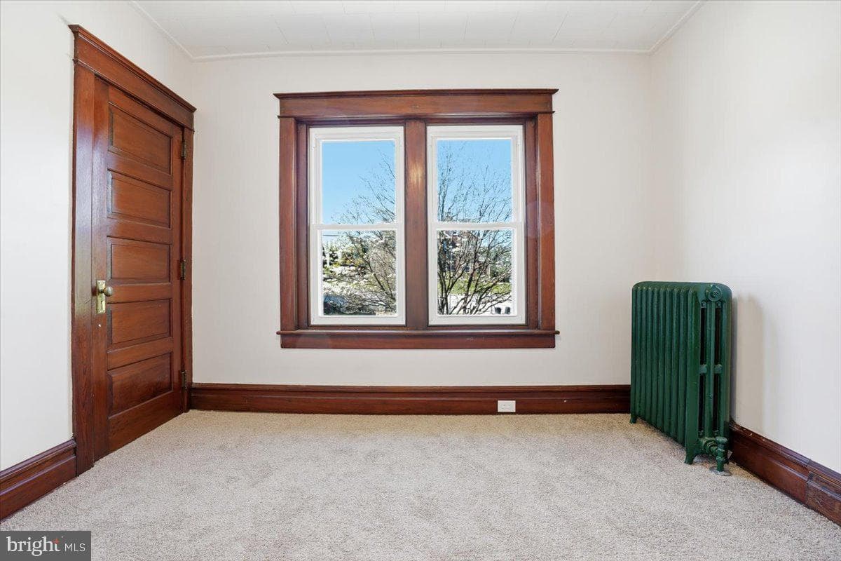 3756 W Walnut Street photo 32