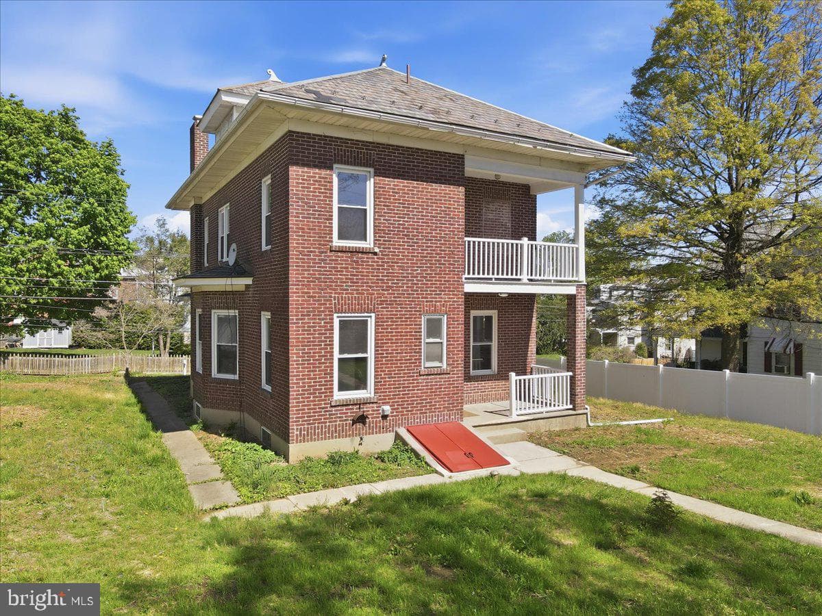 3756 W Walnut Street photo 60