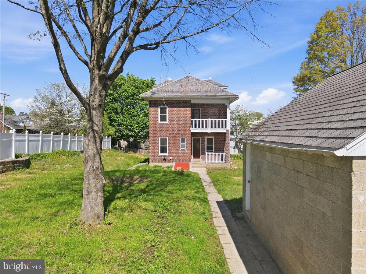 3756 W Walnut Street photo 68