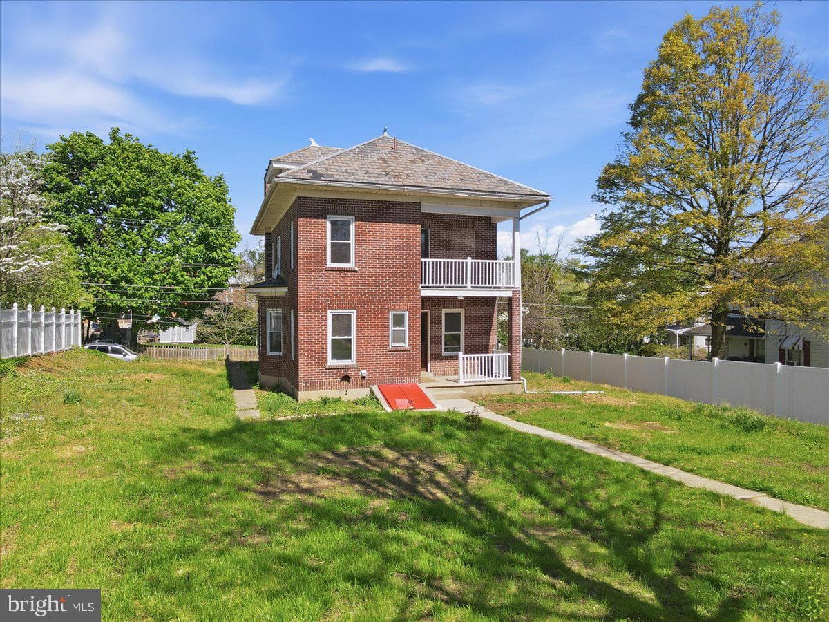 3756 W Walnut Street photo 73