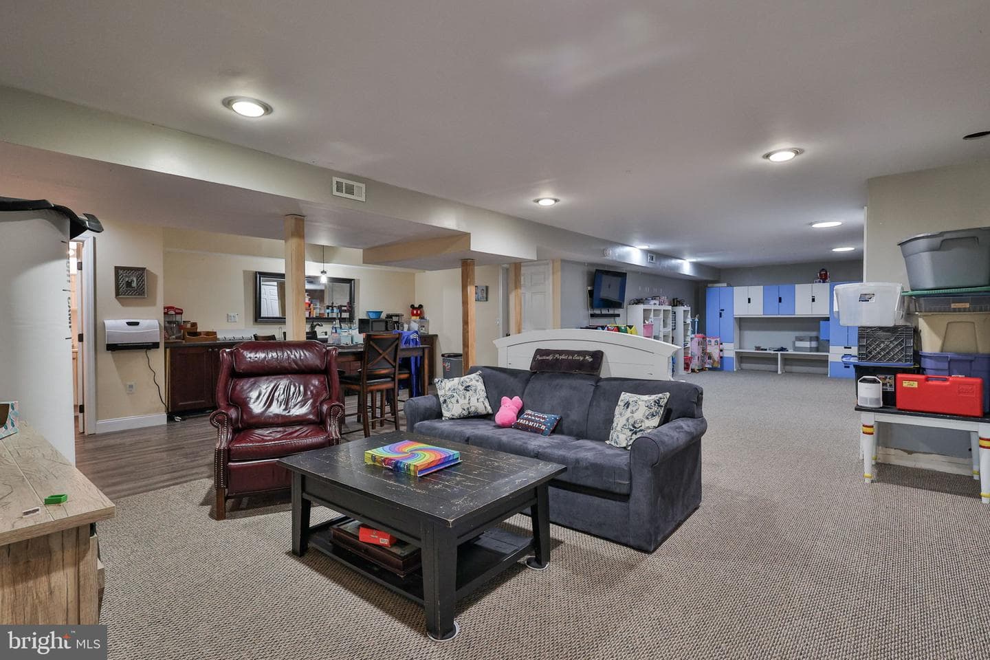8738 Cardinal photo 58