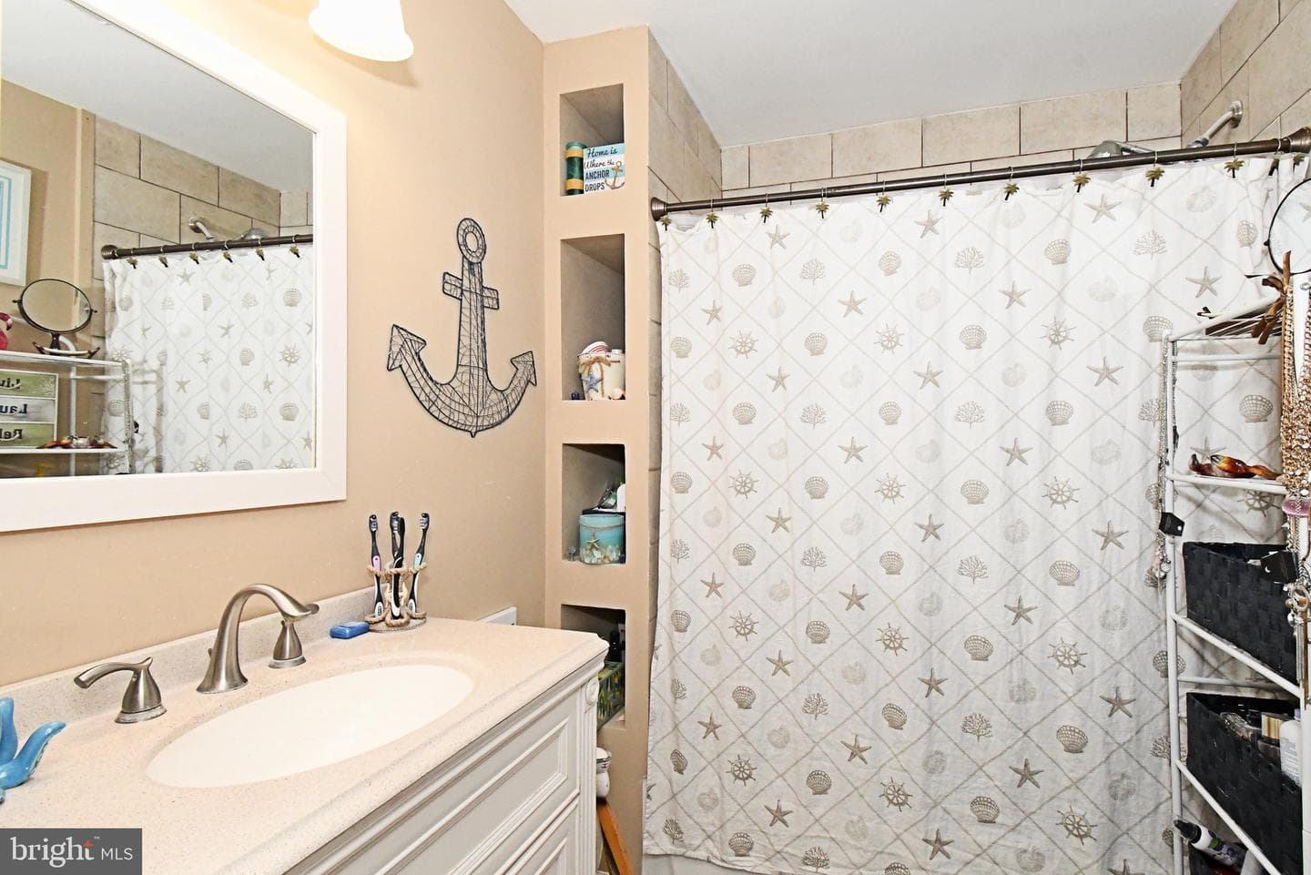 910 Fernwood Street photo 27