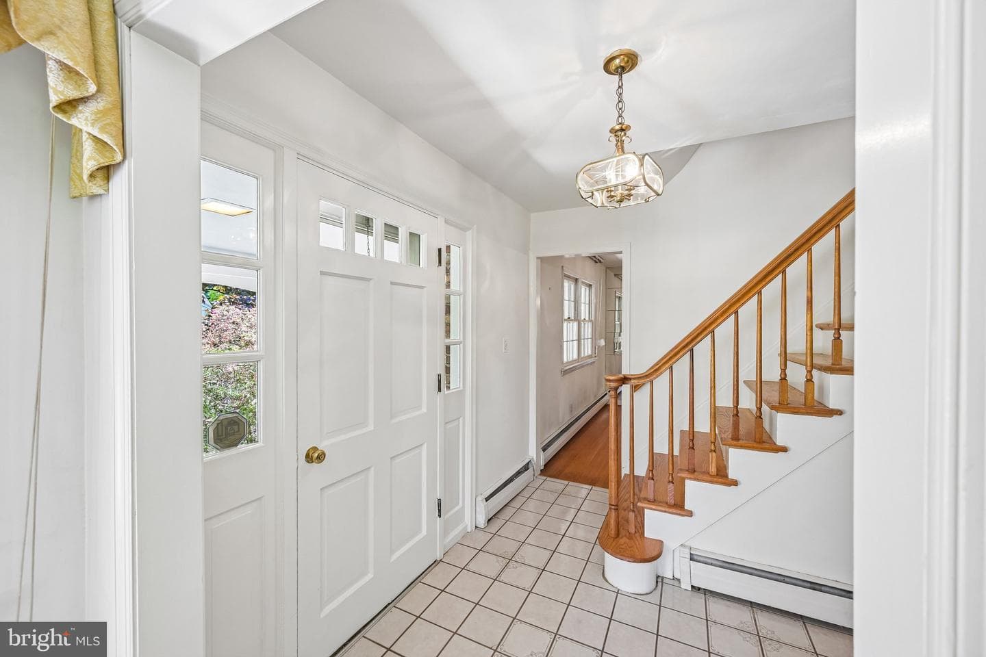 3065 W Livingston Street photo 17