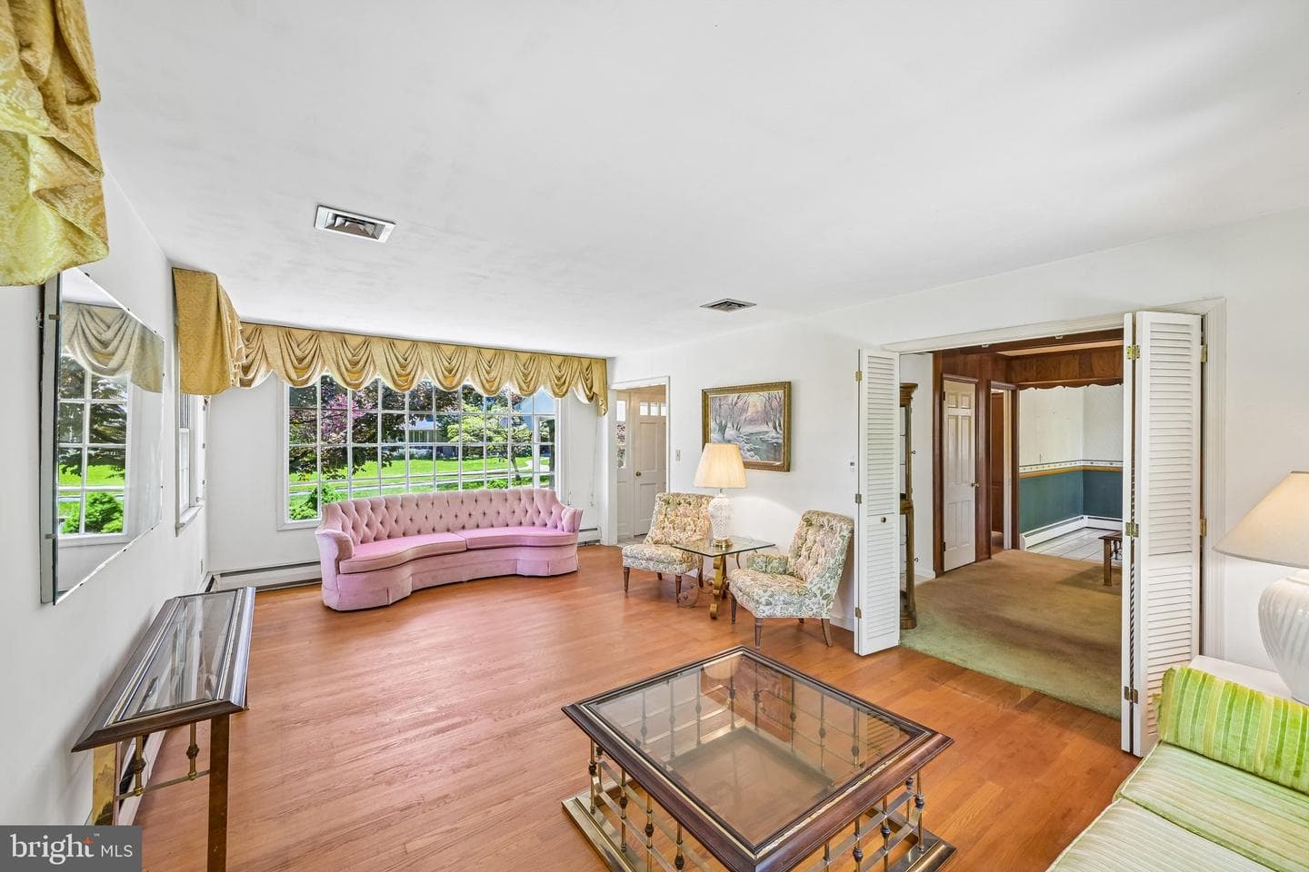 3065 W Livingston Street photo 3