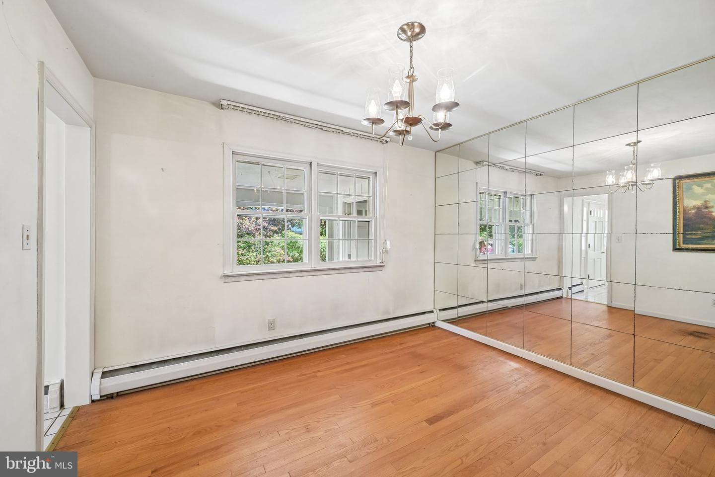 3065 W Livingston Street photo 4