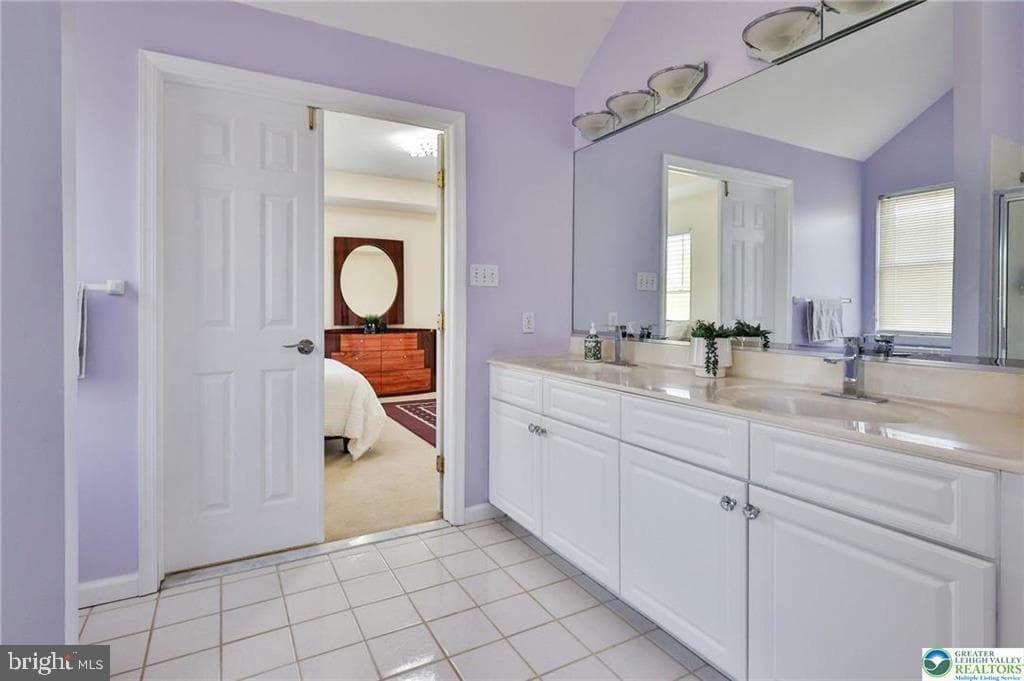 330 Indigo Way photo 53