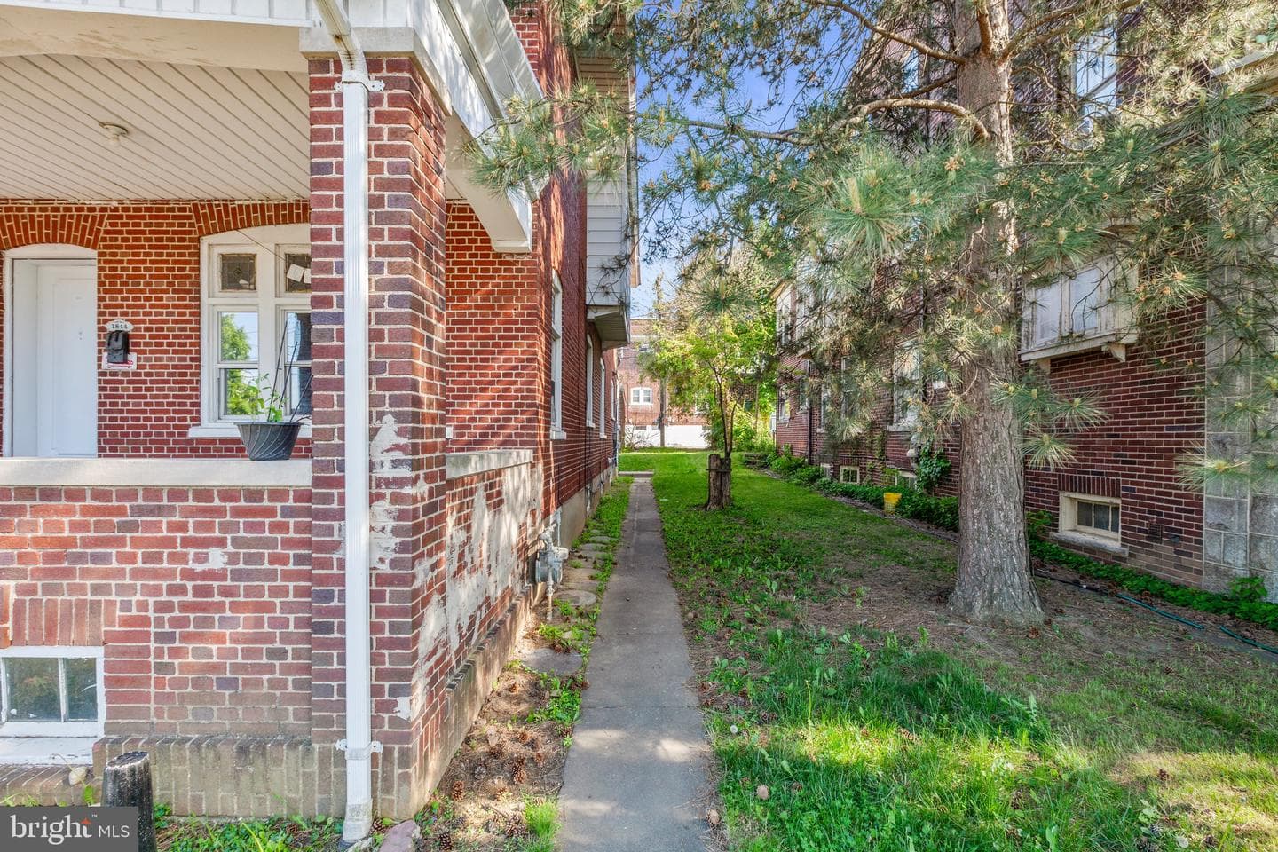 1844 W Chew Street photo 33