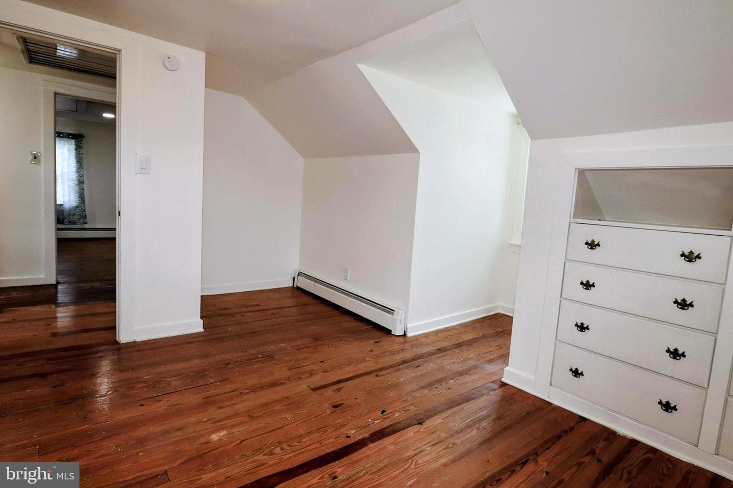 172 Harrison St photo 14