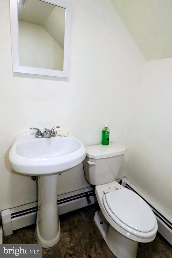 172 Harrison St photo 17