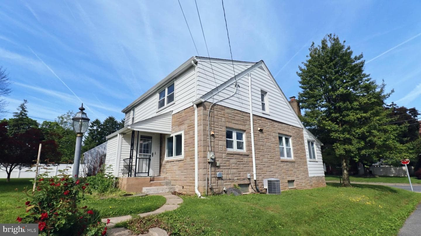 172 Harrison St photo 19