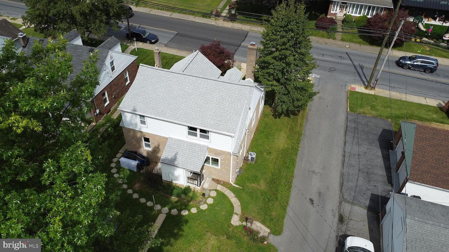 172 Harrison St photo 21