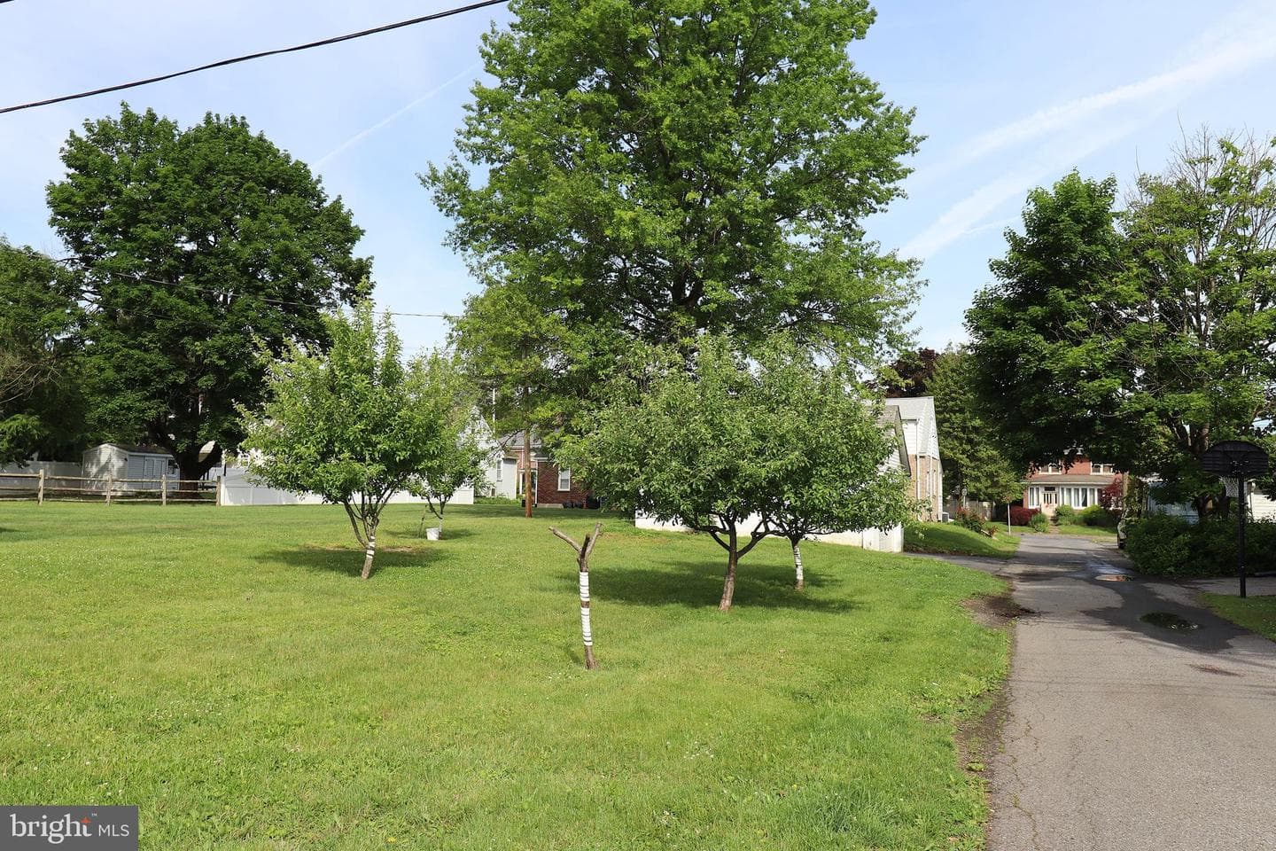 172 Harrison St photo 24