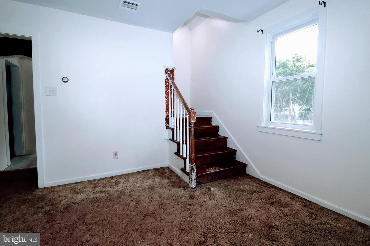 172 Harrison St photo 8