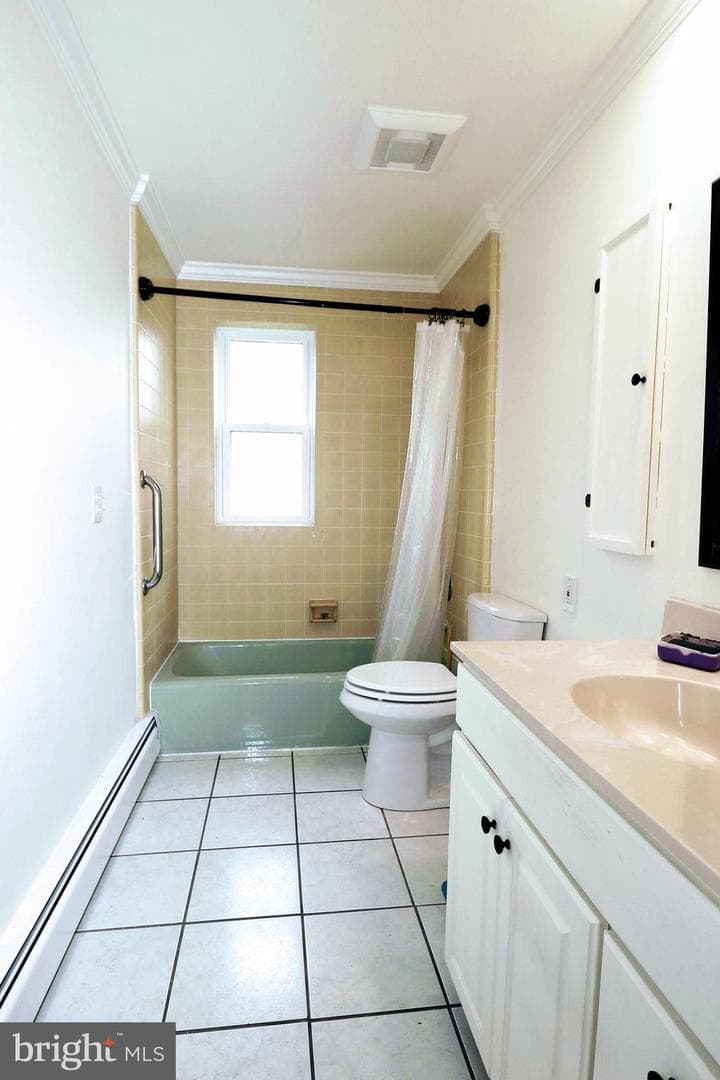 172 Harrison St photo 9