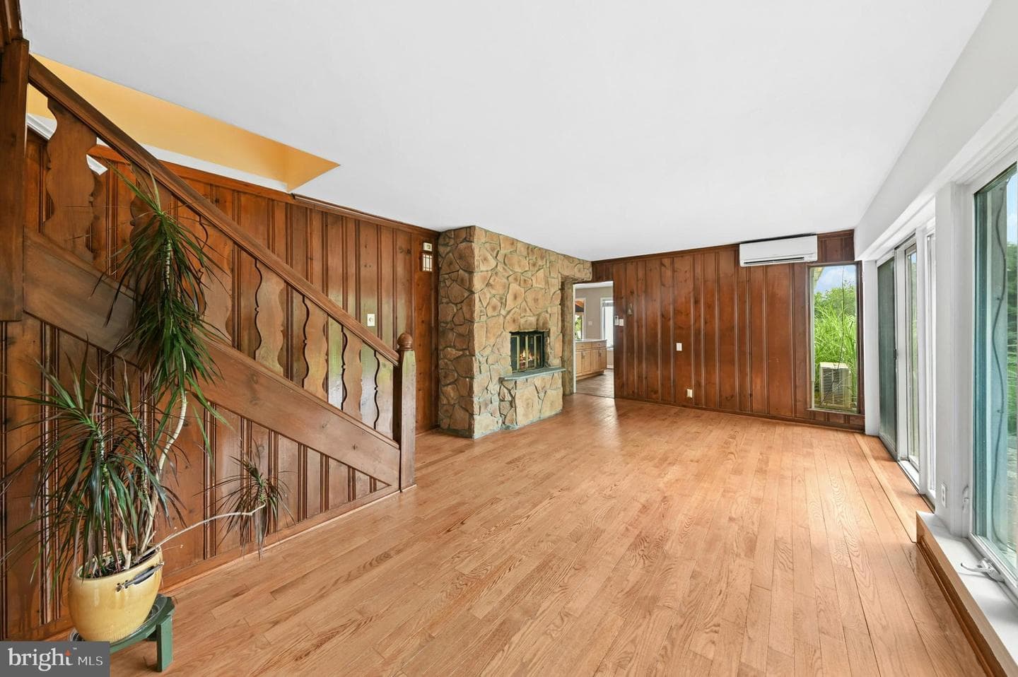 614 Glenwood Street photo 15